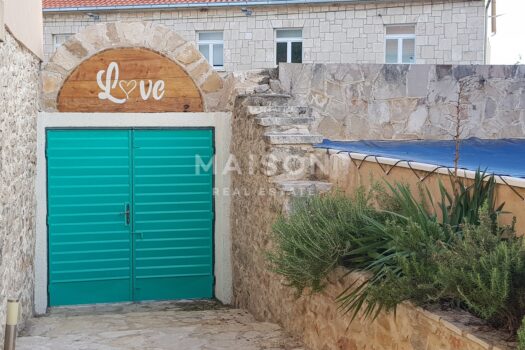 1774282981 20221124 0953321