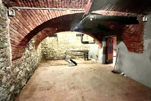 2 Barraum mit eigenem Zugang