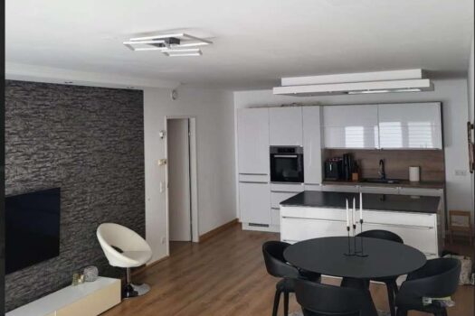 19hahGtqoevRFVG6HucAUP