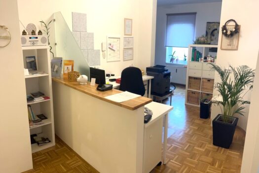 Moderne Praxis in Klagenfurt – 108m², 3 Garagen, Top-Lage für EUR 259.000,- 1BQK5Yrz6cl55586j6wQ7k