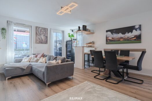 1faolCHYjxG9KeofLvVvK7