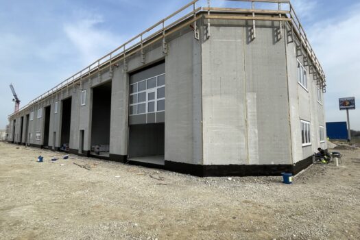 1v8d8ItnFeznYB3YYpnPv4