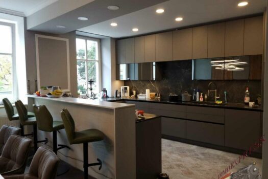 NEU! ELITE Wohnung mit 284 m² Wohnfläche! 750 m² Eigengarten, Garage, Sauna und Swimmingpool! IMG-20220425-WA0050