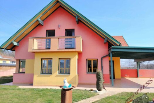 WhatsApp Image 2026-03-19 at 10.49.04c