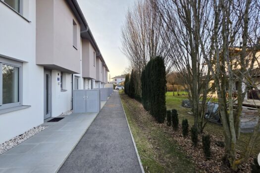 26KXbSUSsA0qeo0ejE7Wlu 1