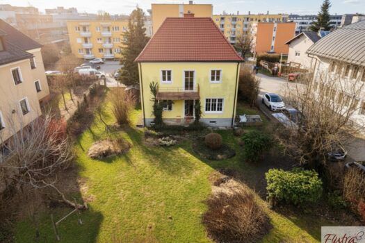 2AGUBF5oByEsRREwrxAJ0q