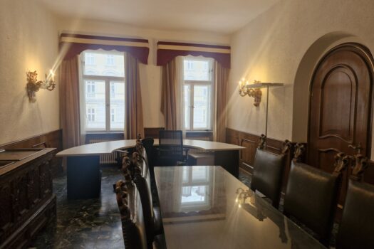 2ANz7eDZMMUMjewk0bmYwH