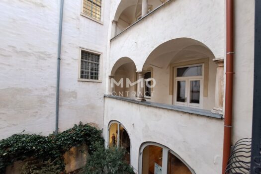 2Ht9Az8YaaRW2gWRqa5yyi