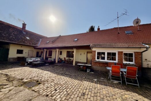 2JyK3MdNy2aEnpgFcUTSfw 1