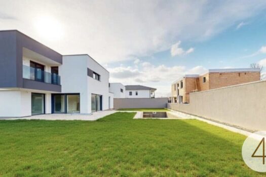 2OT9nQHT56lOtxncQJm11o