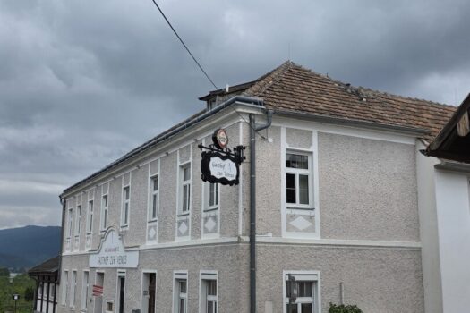 2Oe3WmHkQTYucOnb3at4h8