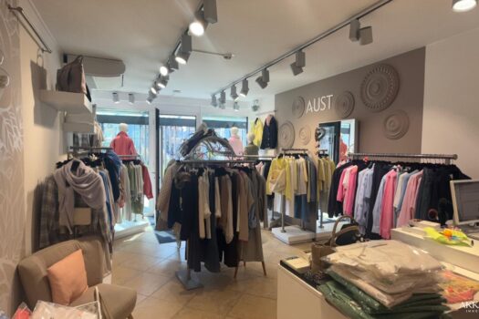 2WTvrDiGXqLBJIU0OFeCyq