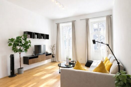 2ZBEhW8jQ1J2i0q5BcmtqJ