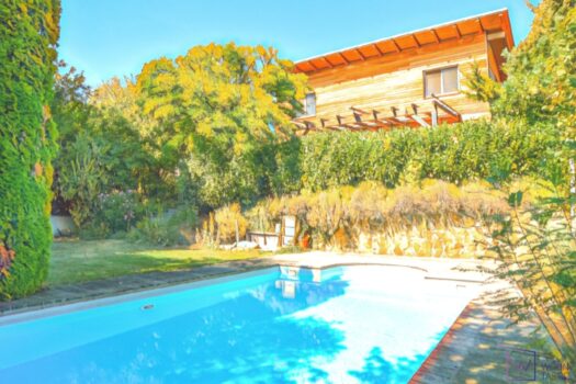 Haus - Garten - Pool.