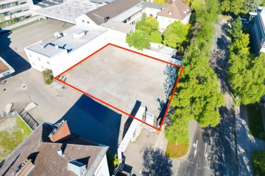 Luftbild mit eingezeichnetem Grundstück