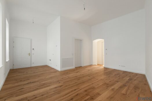 2dULyiLKvpTiIYjwFyDq0E