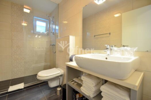 2hhVG7tyJc7tV2C50u0igk