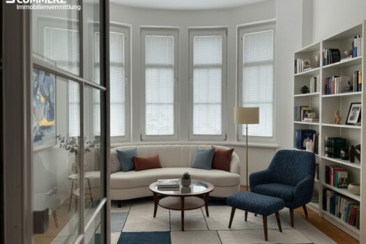 Foto Erkerzimmer (KI Einrichtung)