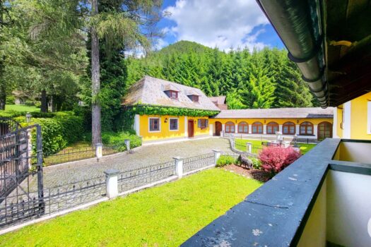 2zsxkagSYmmCPg5GM1XDM1