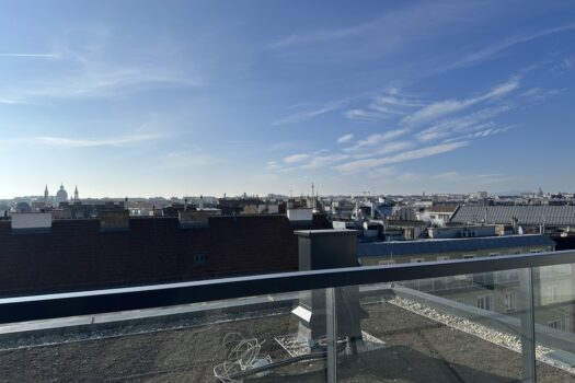 31NkBpzupRbl2bMWKP6ARq