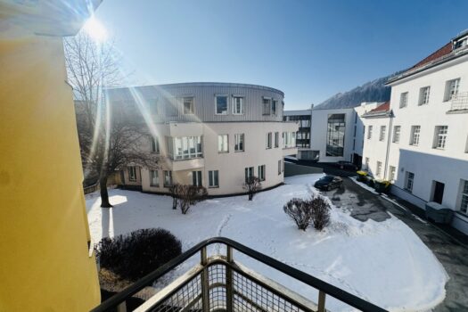 Helle 3-Zi-Wohnung mit Balkon in Mürzzuschlag – 89m², Einbauküche, gepflegt! 3IzHk5MXTz4rS2TzoefMQN