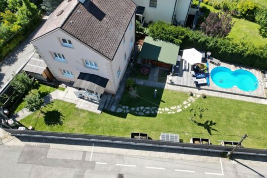 Traumhafte Wohnlage am Wolfersberg – direkt angrenzend an den Kolbeterberggraben. Drohnenansicht