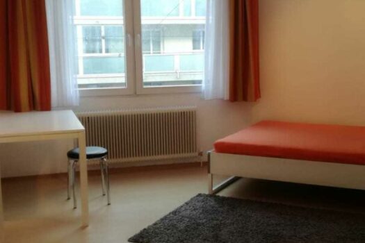 Möbliertes Zimmer in einer Studenten WG ab sofort frei, gute Lage 3Yuv2CnDkbFU3TYZxyiC32