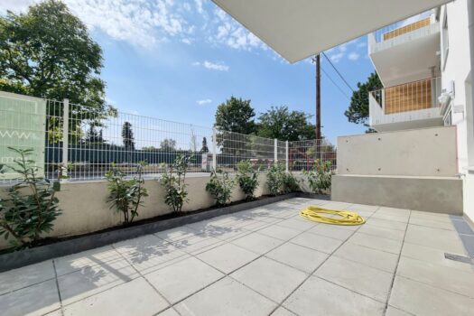 RUHELAGE TRIFFT WOHNGENUSS – Terrassetraum mit Süd/West Aussichtung - Stilvolle Ausstattung 3bjWvZPaxHwD2XQ9nhMBi9