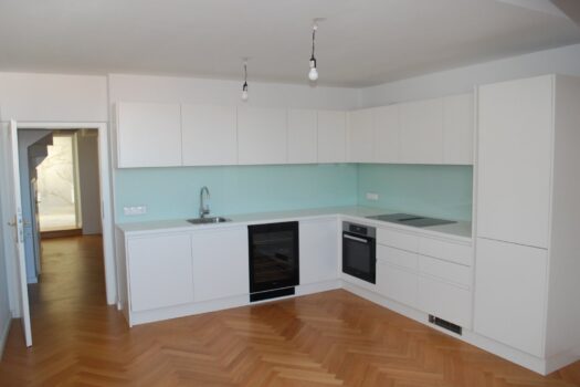 3efbTbmoqgMpzePPsrCTzw