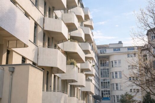 3u3qPTYMFpzggGFD7PBoWD