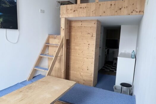 47bC0ztBP7281QZ8vJhWwy