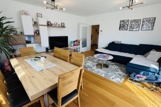 4TMdGzyxf1gkrzTzy3zXw8