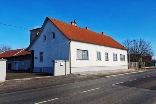 4Ti3qhUbY8Kj5y7ZCYSJyM