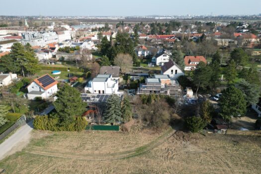 4UjgvijphEAfIgBPUHXYVd