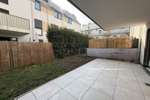 4Wa33E7IKEDzjQnIDrfszi