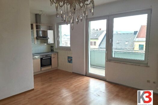 K3 - Gelegenheit: 2 ZIMMER WOHNUNG MIT POTENTIAL.Große Loggia. Ideal auch für eine Vermietung. Sehr gute Lage. 4asxtYvBxncXD9prcz9YFO