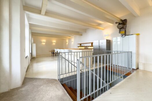 EINZIGARTIGES LOFT - ideal angelegtes Atelier 4hdamqZBb4bzSPKvJ43RaL