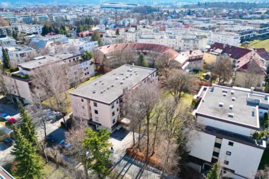 4iUb1cs5ttRWgJaTnmLW4b