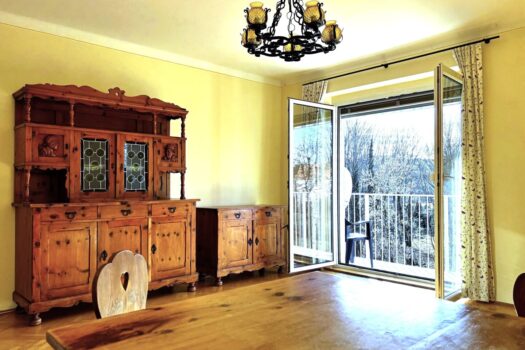 Sofort verfügbare, freundliche 96m² Eigentumswohnung im 2.OG 4j9M9QG8CHA5G2FbNH9YID