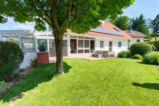 4kKwMQmY8z1sKq8sf5oWvw