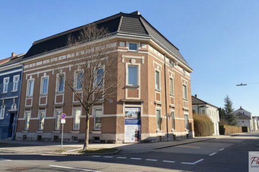 4ow0YBrb2T0pAG6JkN81gU