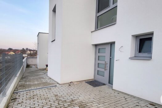 558BMvMeNbPZAguyaG1XFw