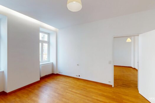 5BWBCINy8t9UdYpRxr2FG5