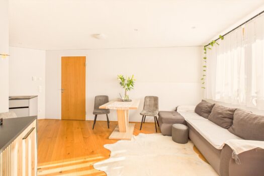 5HP3HlHg3tcEJVdSdIaqr0