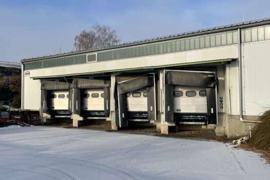 627 m² LAGERHALLE MIT 4 LADERAMPEN NÄHE EISENSTADT/MATTERSBURG - UNBEFRISTET! 5pKTvwYJarJ5hyyIGbtitl