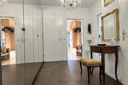 5yIk8oRi0SkIptVtiVnLMH