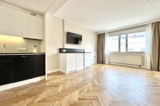 Enzückende 1 Zimmer Innenstadt Wohnung ca. 32 m² – nähe Stephansplatz Zimmer mit Kochzeile
