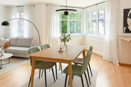 Einrichtungsbeispiel - Wohnzimmer (KI generiert)