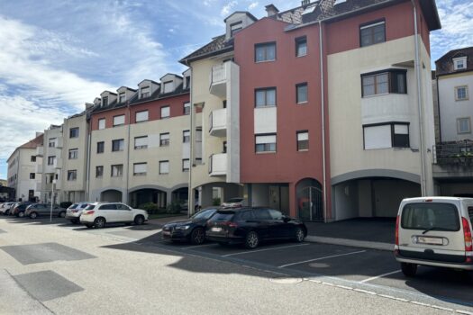 -- GÜSSING !! Gemütliche und gepflegte Wohnung mit ca. 85 m2 Wfl. - barrierefrei - Tiefgaragen Stellplatz !! 6pC3Gs0RrNzfOO0RY3vLYj