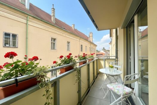 IM HERZEN NUSSDORFS I Urban trifft Weinberge – Modernes Single-Apartment mit Balkon und Heurigen um die Ecke 6pUm77GwerI0HhD4N4pJgv